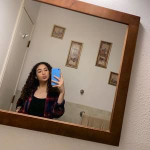 Meet your Posher, Christina